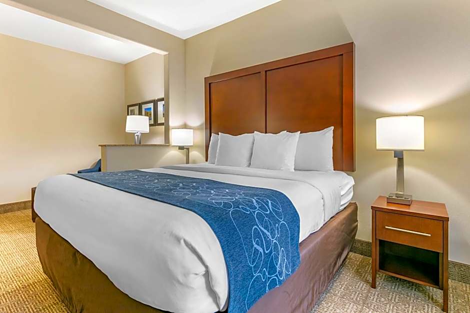 Comfort Suites Batesville