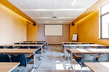 Atour Hotel Taizhou Linhai