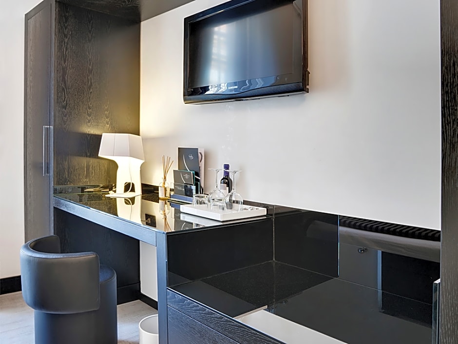 LHP Hotel Napoleon
