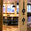 Piano Hotel