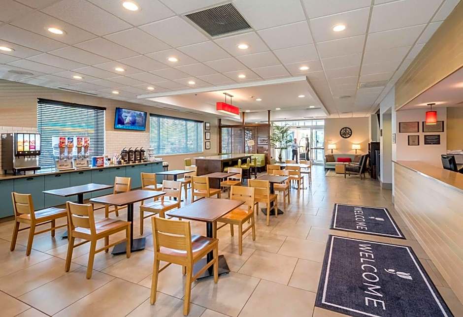 Country Inn & Suites by Radisson, Rochester-Pittsford/Brighton, NY