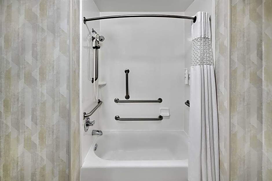 Hampton Inn By Hilton Poplar Bluff