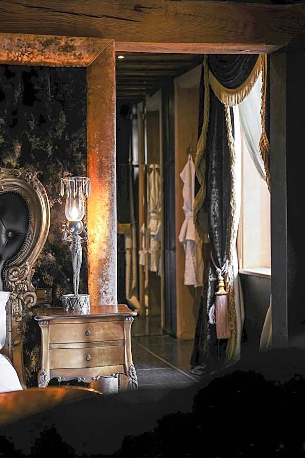 Crazy Bear Beaconsfield