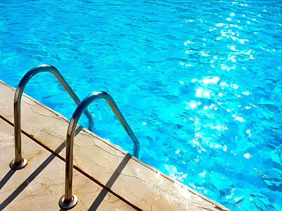 Days Hotel by Wyndham Fangchenggang Bailang Beach