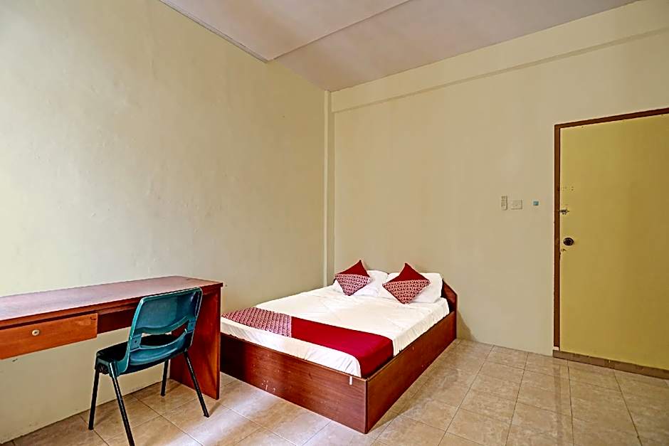 OYO 91636 Kak Dadut Homestay