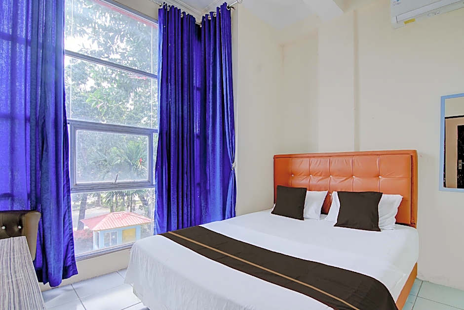 Hotel O Pekanbaru near Mall Ciputra Seraya formerly Lotus Inn