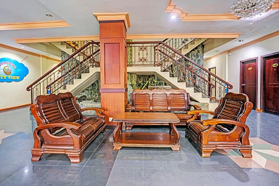 OYO 92402 City View Hotel
