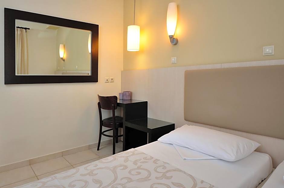 Louloudis Boutique Hotel