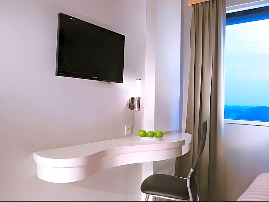 favehotel Jababeka Cikarang