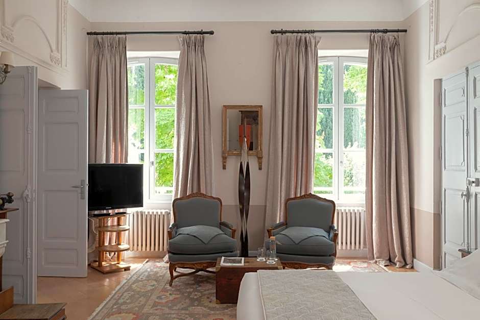 Hostellerie De L'abbaye De La Celle - Les Collectionneurs