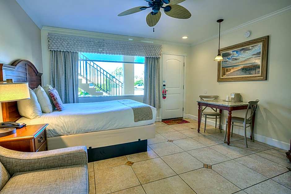 La Fiesta Ocean Inn And Suites