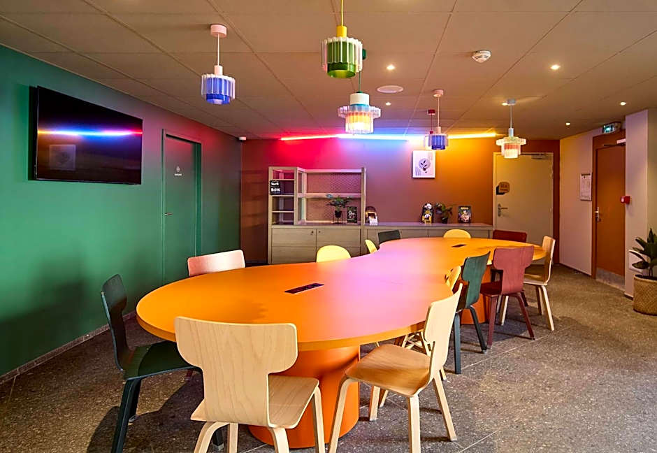 B&B HOTEL Saint-Witz Roissy