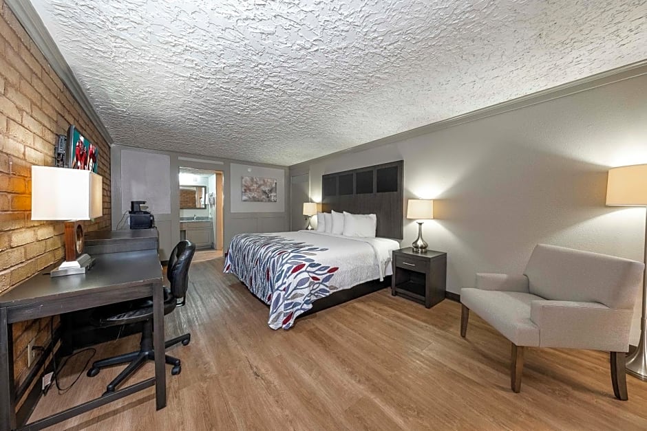 Red Roof Inn Monroe