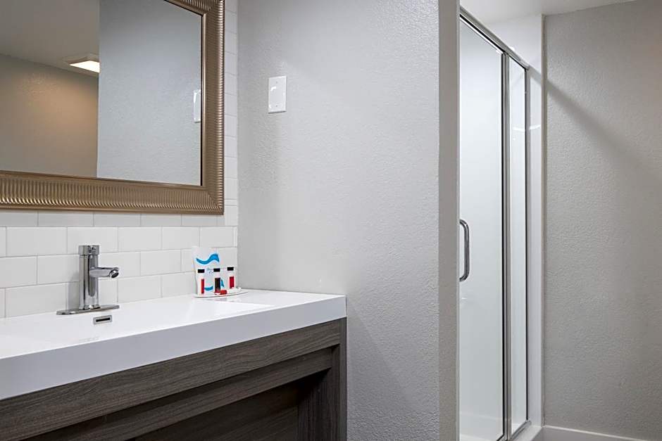 Prodigy Hotel, a Days Inn by Wyndham