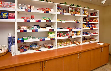 Candlewood Suites Olathe By IHG