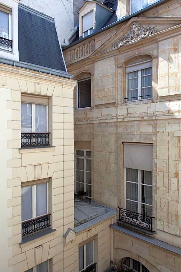 Hotel Des Saints Peres - Esprit de France