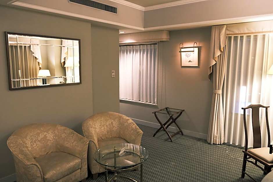 Kurashiki Royal Art Hotel