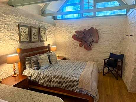 Economy Cottage
