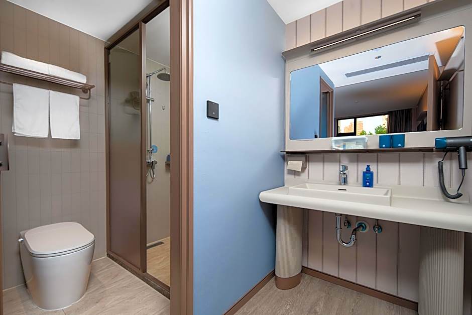 Hanting Hotel Puyang Stadium Lishan Road