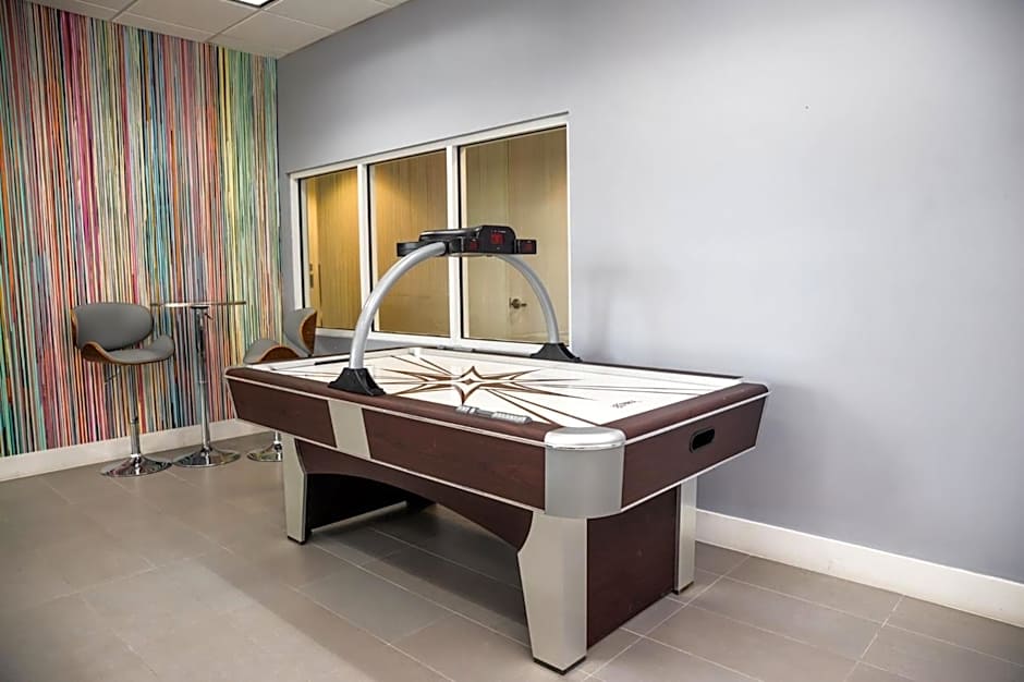 Modern and Luxurious Brickell Studio