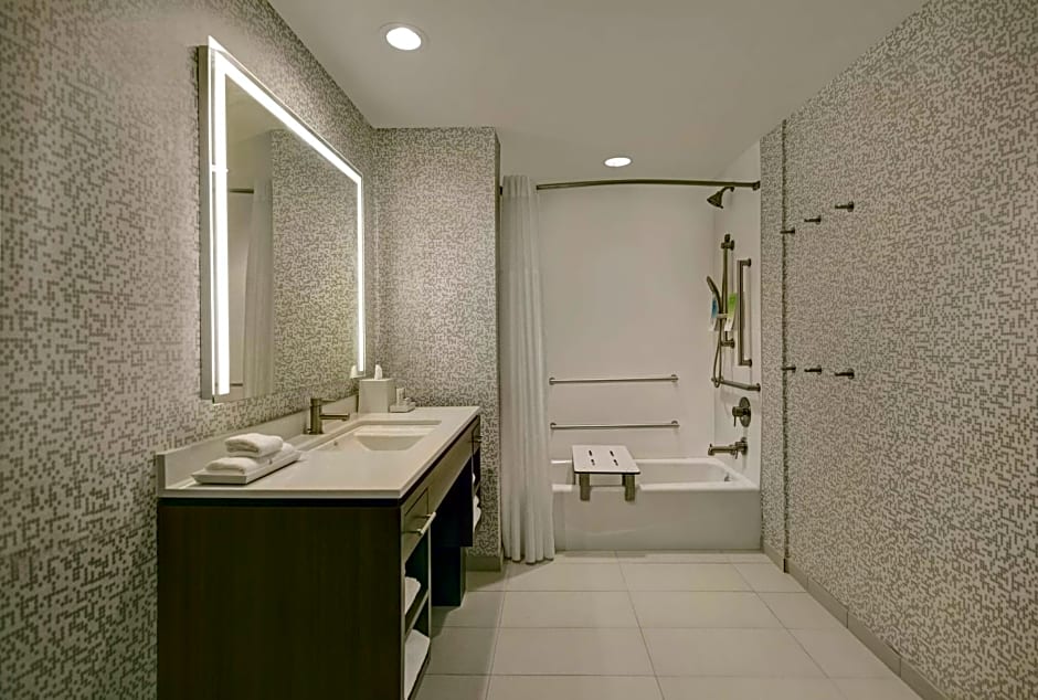 Home2 Suites by Hilton Atlanta Airport North