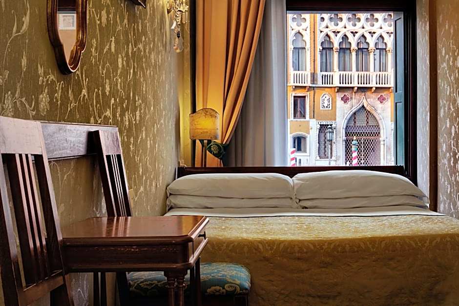 Hotel Galleria