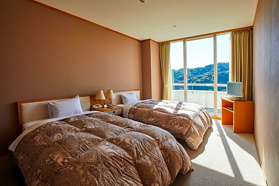 Kamogawa Country Hotel