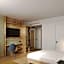 Hampton By Hilton Paris Charles De Gaulle Airport