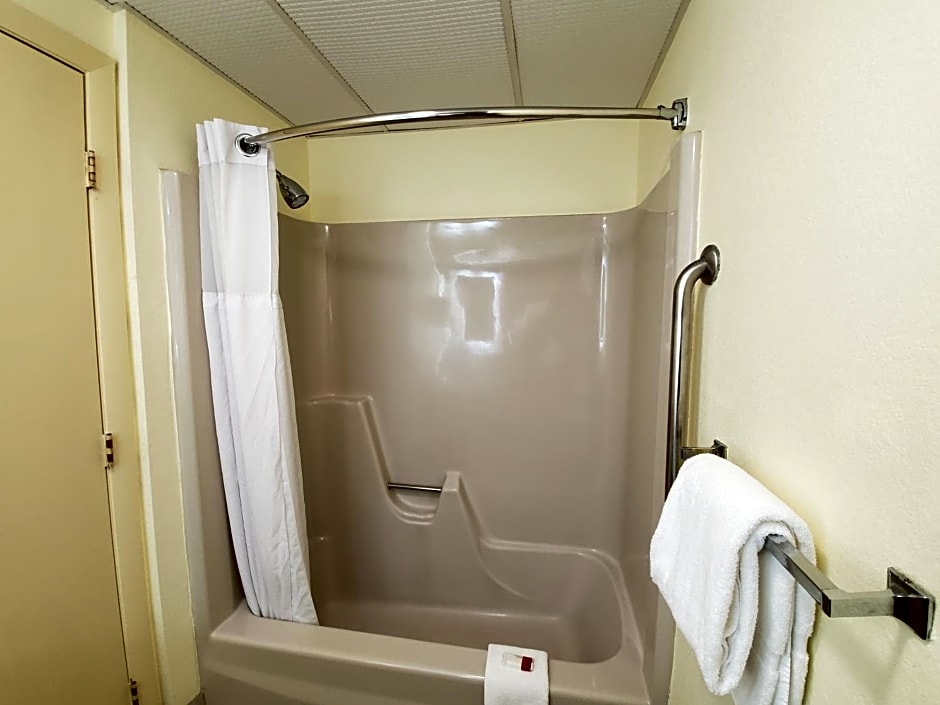 Ramada by Wyndham Groton/Mystic