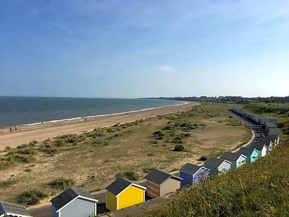 Moray Beachside Apartments