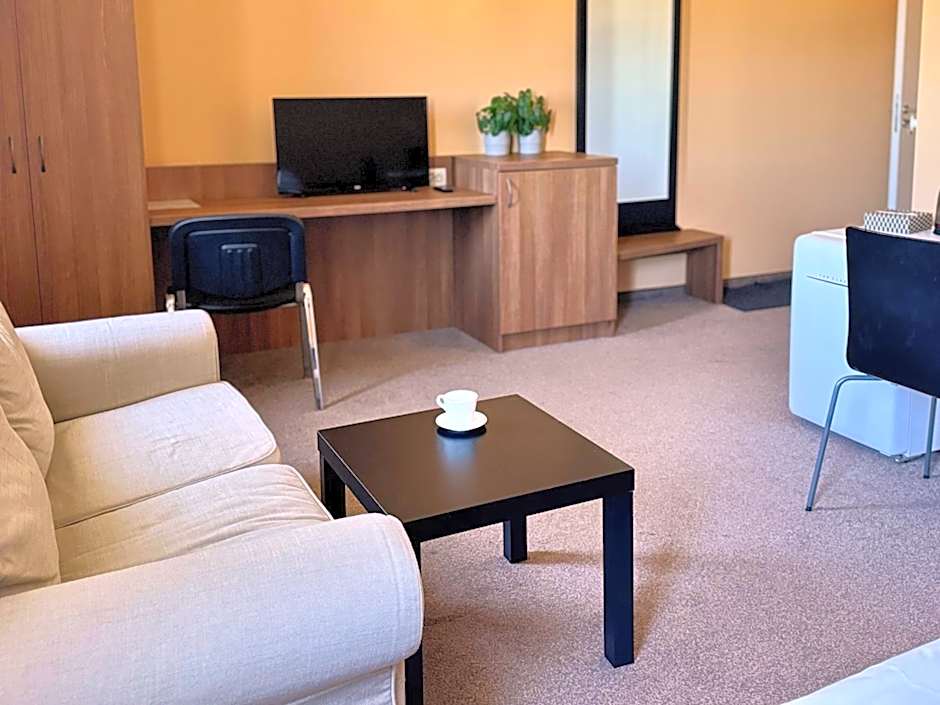 Apartments Sofia Airport free shuttle and parking