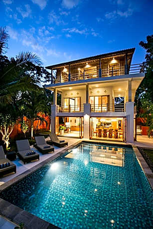 CASA MIMBA - Seaview Private Pool Villa Padangbai