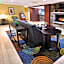 Holiday Inn Express Milford By IHG