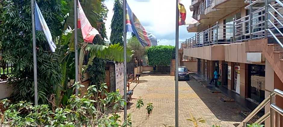 Super Paradise Hotel