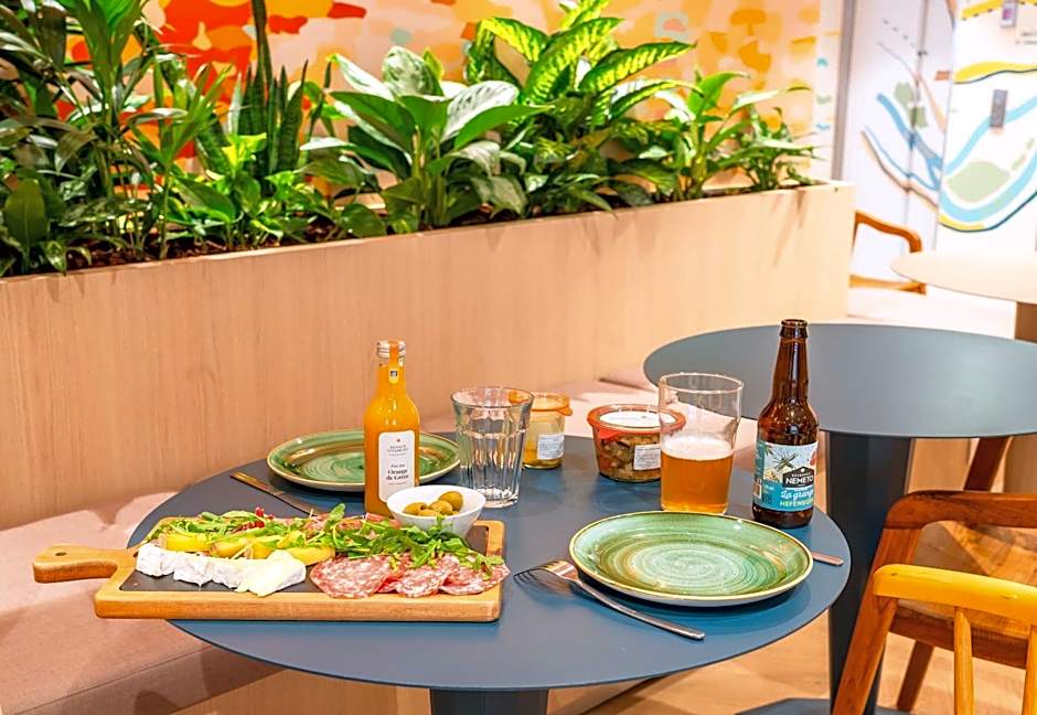 B&B HOTEL Rueil-Malmaison Gare