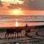 Wide Sands Beach Retreat