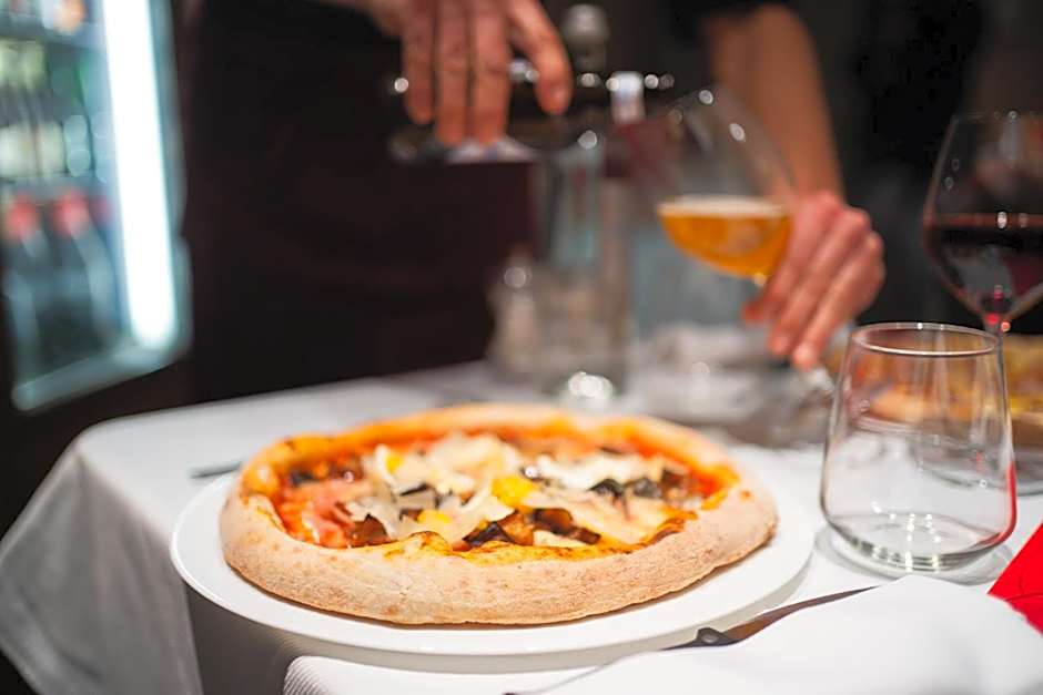 El Homs Palace Hotel