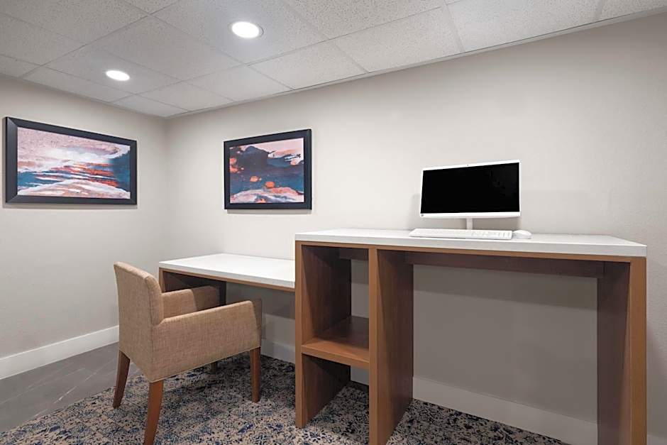 La Quinta Inn & Suites by Wyndham Myrtle Beach