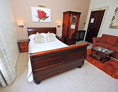 Superior Double Room with Loch View