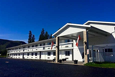 Super 8 by Wyndham Clearwater BC