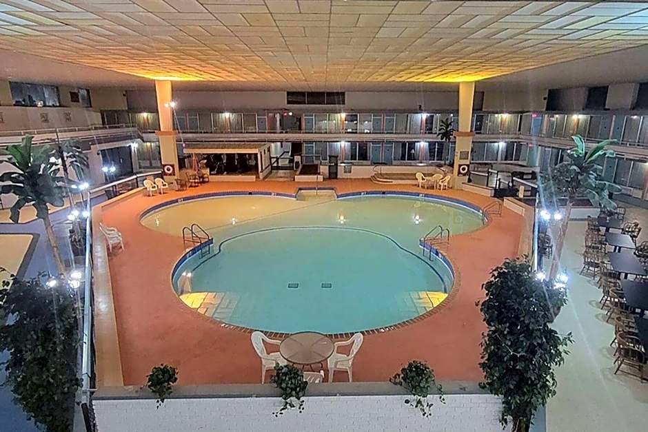 Baymont by Wyndham Hannibal