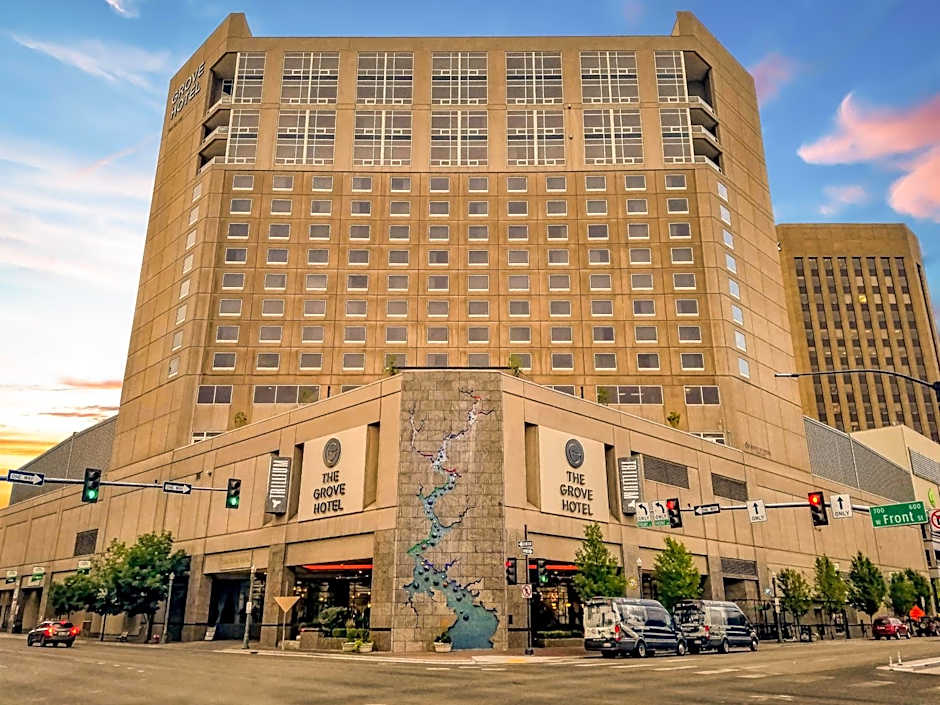 The Grove Hotel