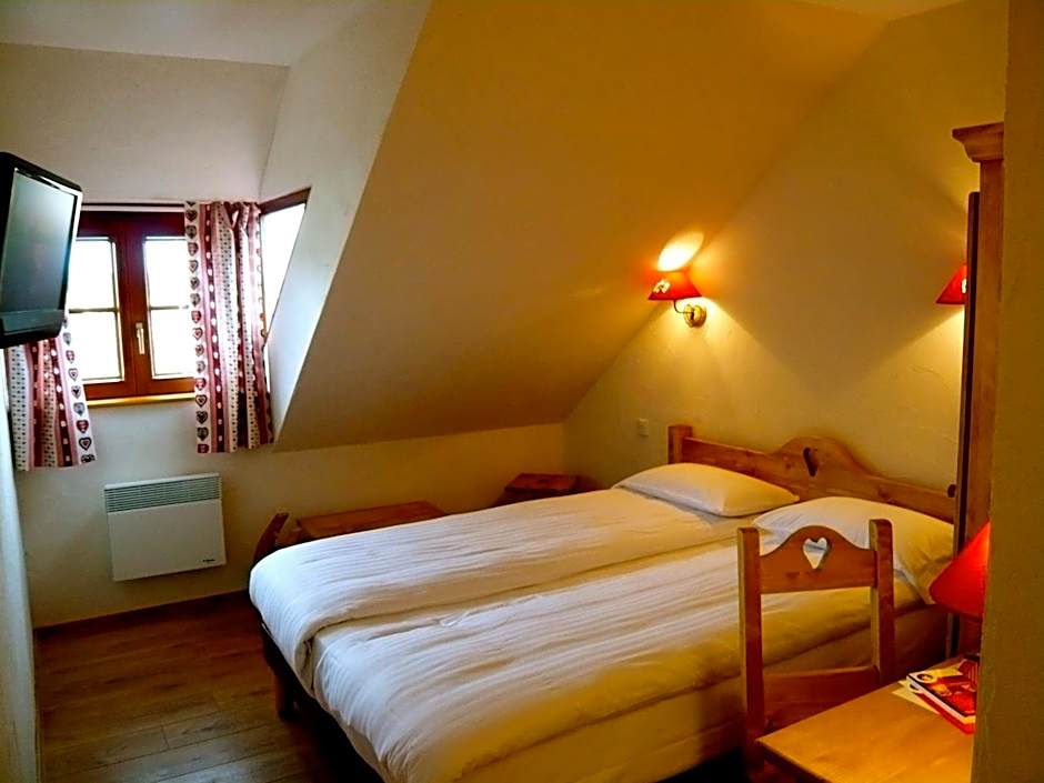 Brit Hotel Confort La Ferme du Pape