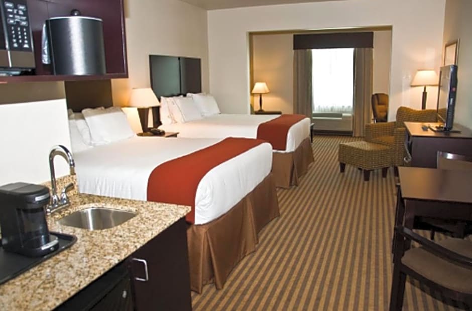 Holiday Inn Express And Suites Heber Springs