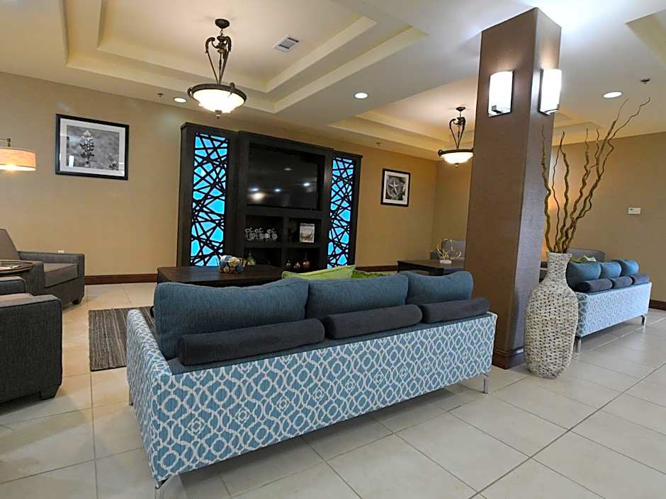 Baymont Inn & Suites by Wyndham Glen Rose