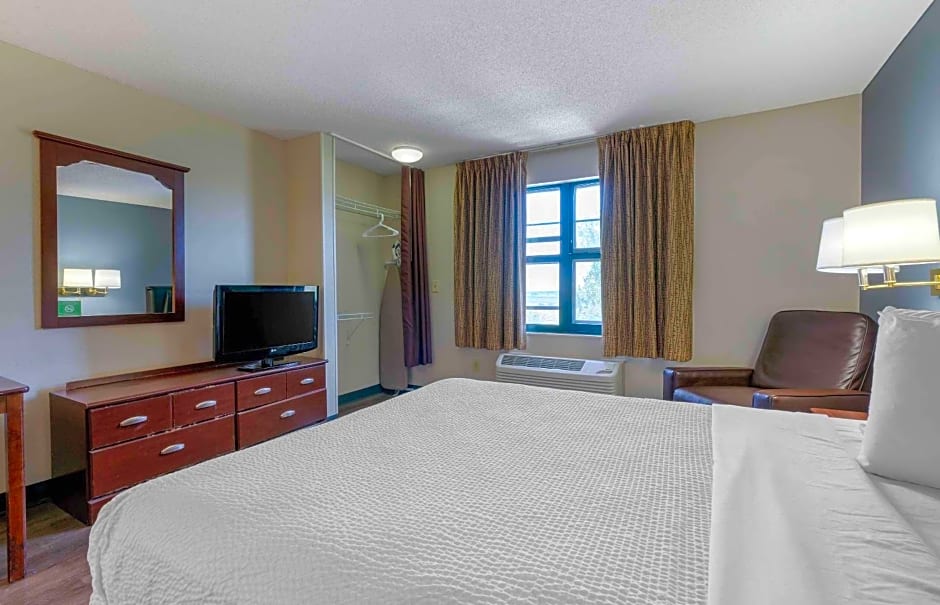 Extended Stay America Suites - Sacramento - Elk Grove