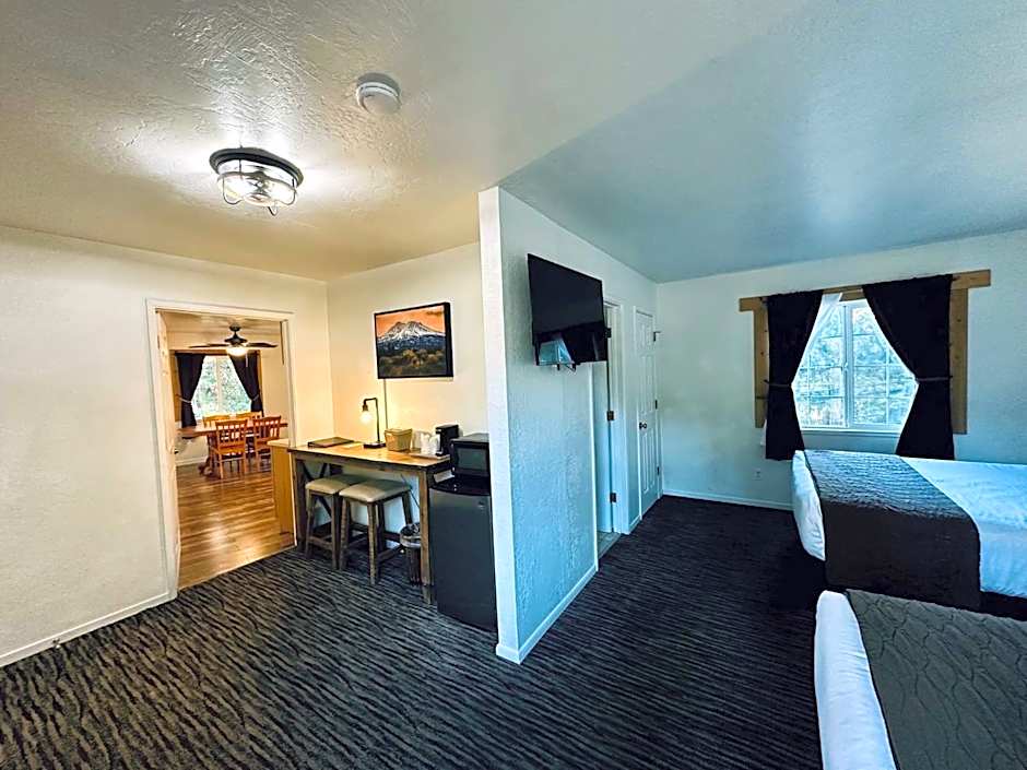 Shasta Inn
