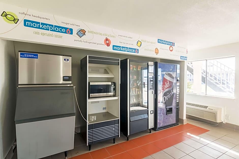 Motel 6-Wichita Falls, TX - North