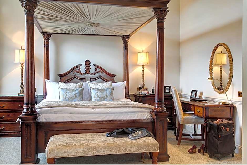 Macdonald Bath Spa Hotel