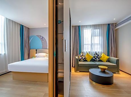 Dossen - Zhineng Executive Suite